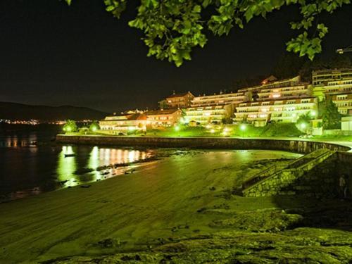 Hotel Corcubion Playa De Quenxe ภายนอก รูปภาพ
