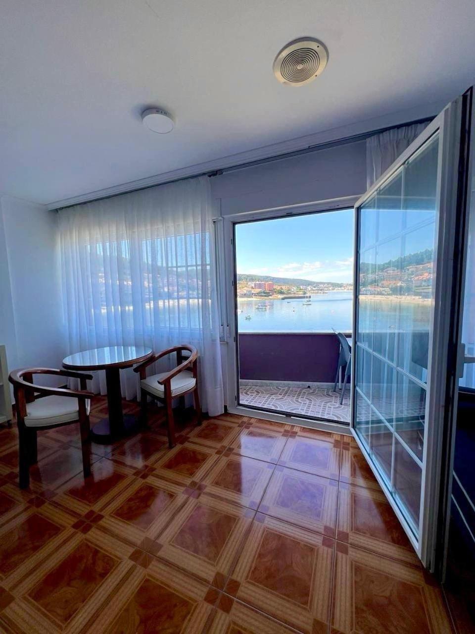 Hotel Corcubion Playa De Quenxe ห้อง รูปภาพ